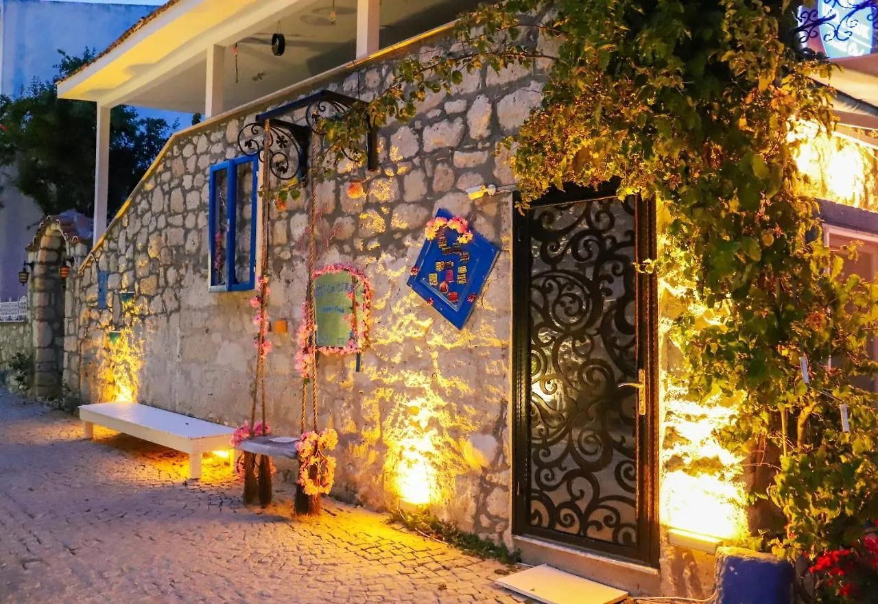 Usta X Cirak Butik Otel Izmir 0*,