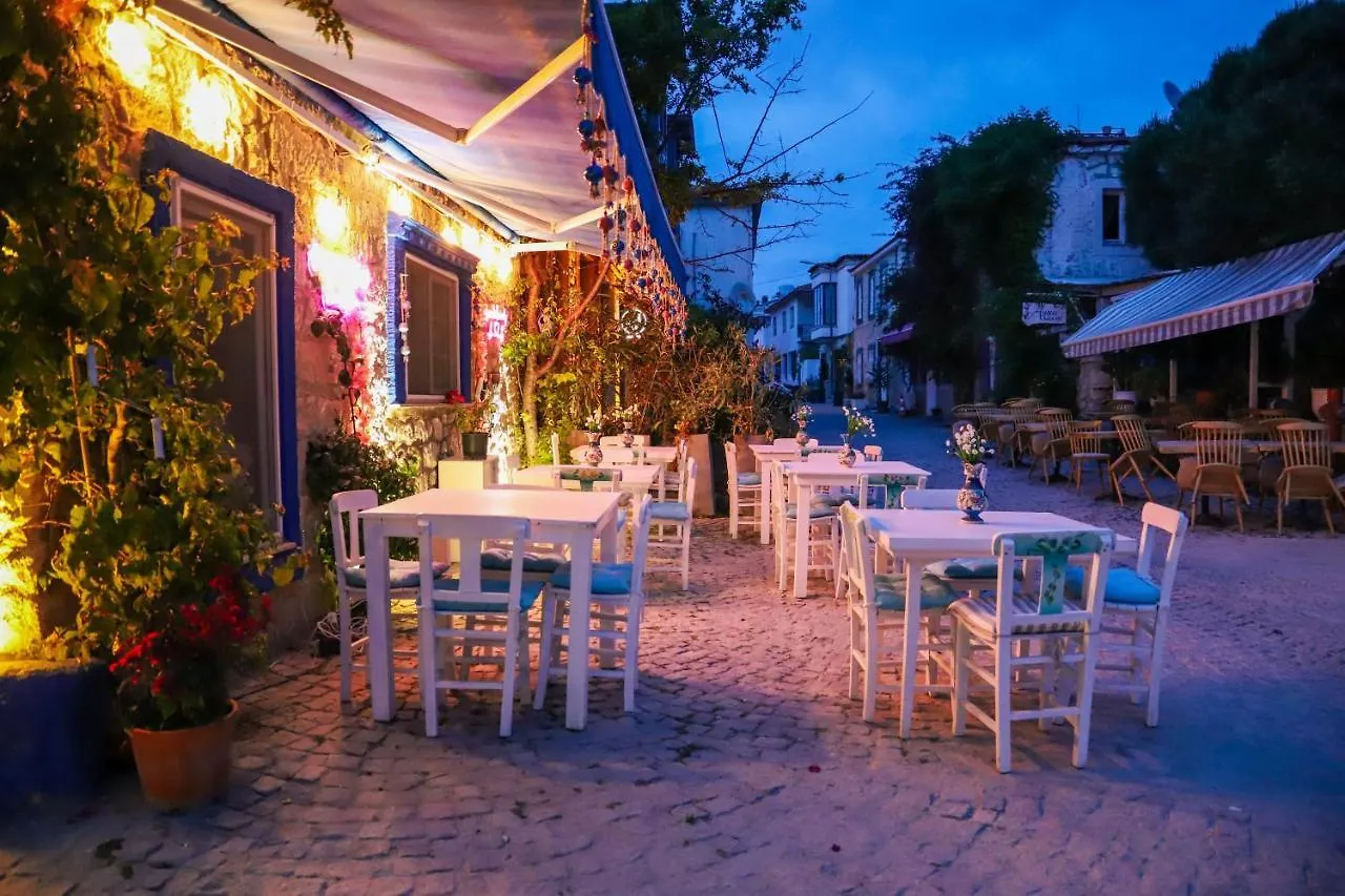 Usta X Cirak Butik Otel Izmir